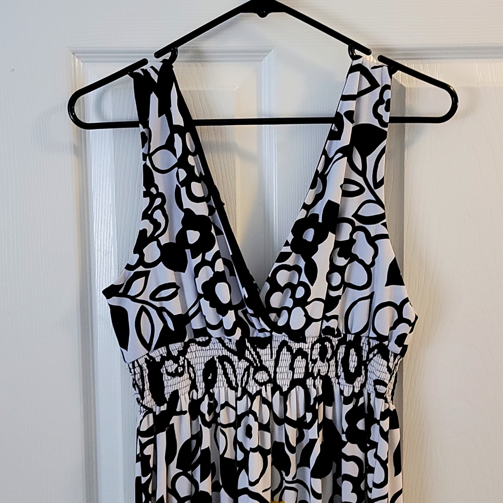 Black and Yellow dress